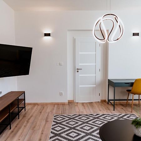 Apartmany Jablonecek ヤブロネツ・ナト・イゼロウ エクステリア 写真