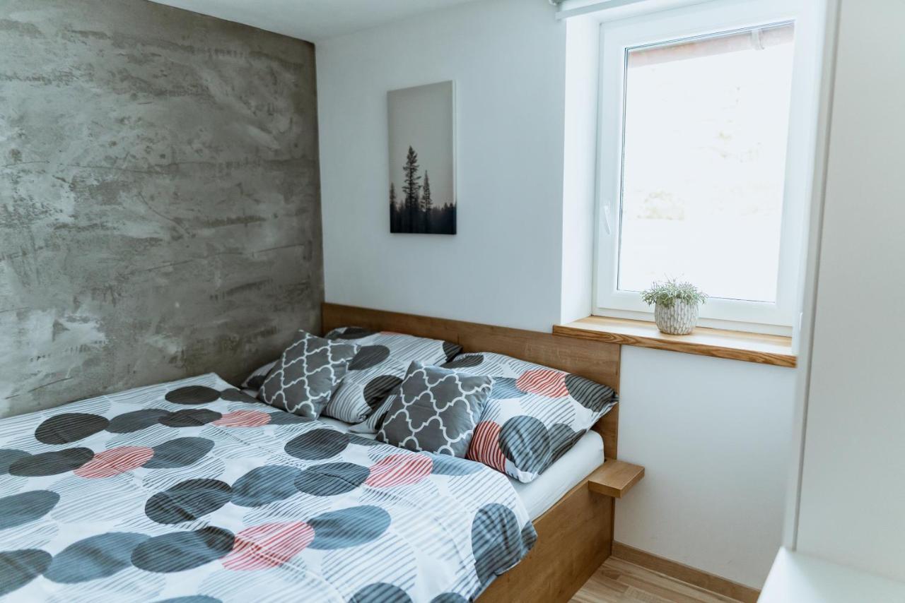 Apartmany Jablonecek ヤブロネツ・ナト・イゼロウ エクステリア 写真
