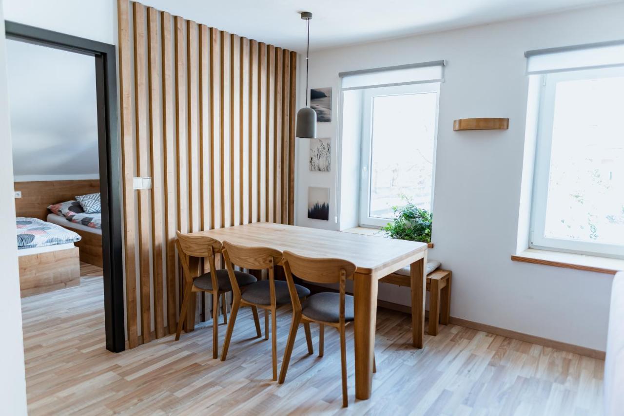 Apartmany Jablonecek ヤブロネツ・ナト・イゼロウ エクステリア 写真