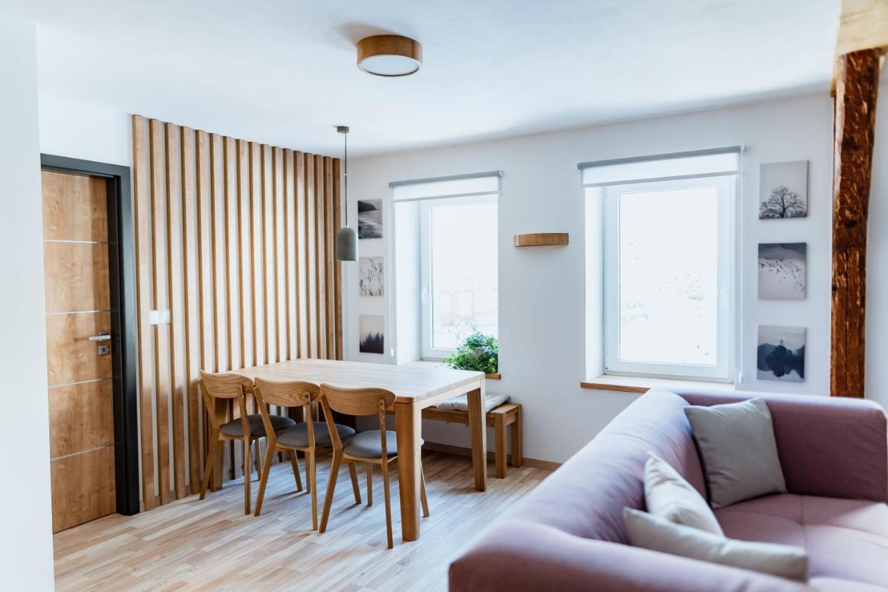 Apartmany Jablonecek ヤブロネツ・ナト・イゼロウ エクステリア 写真