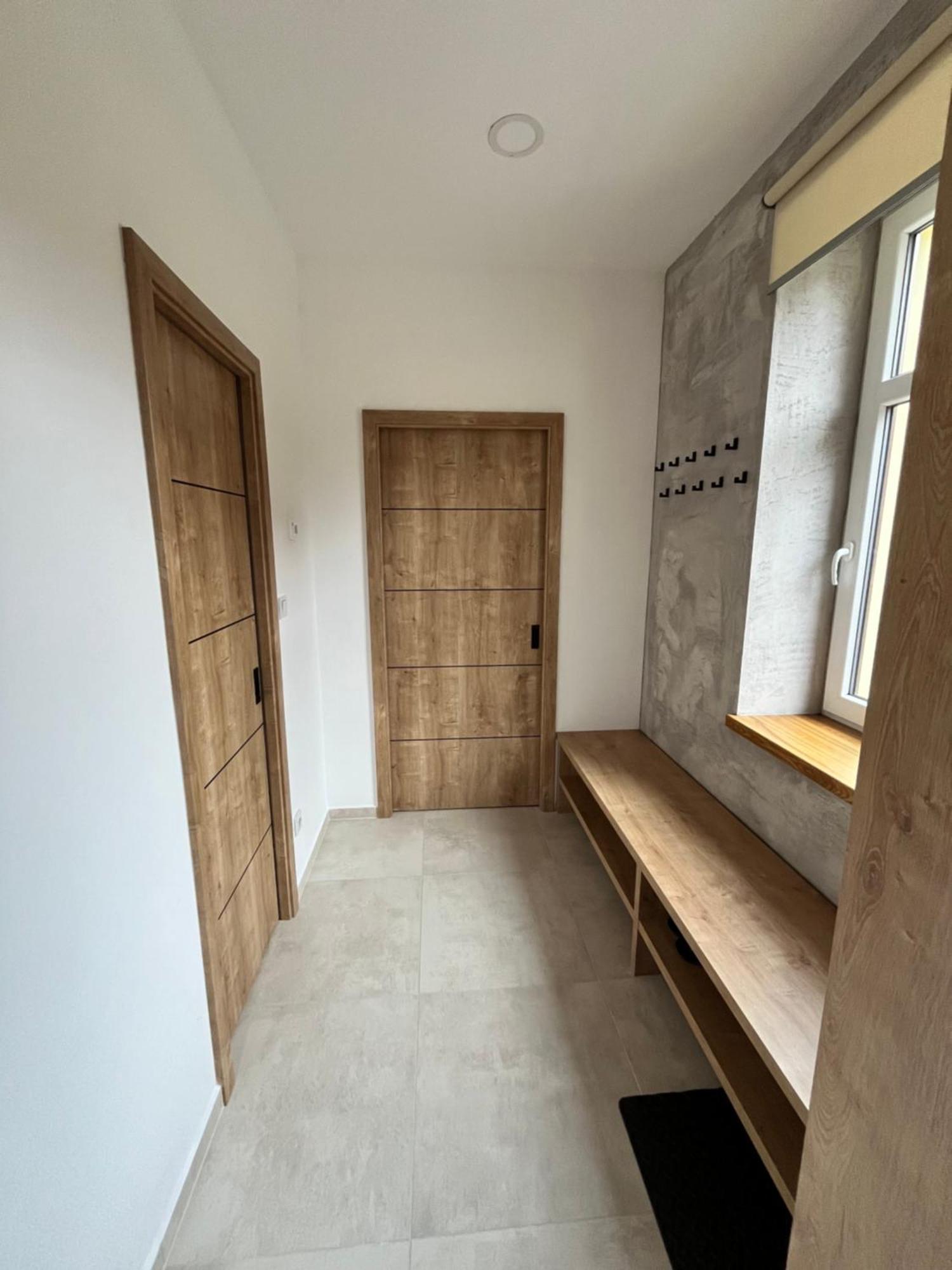 Apartmany Jablonecek ヤブロネツ・ナト・イゼロウ エクステリア 写真